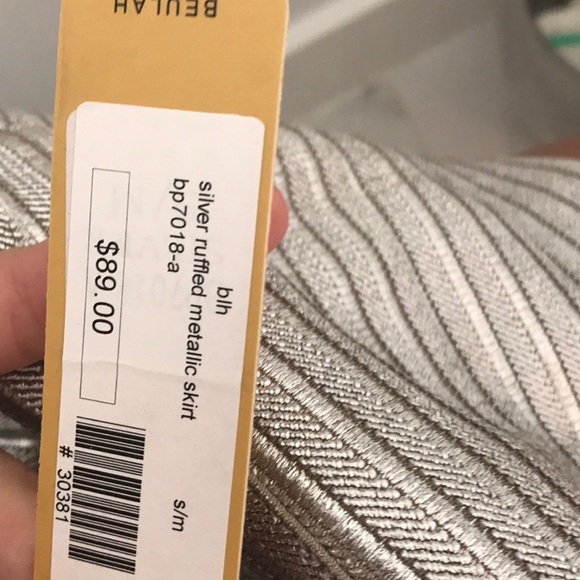 NWT Beulah style cute silver ruffled skirt - Picture 7 of 7